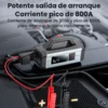 Arrancador de batería para carro Yesido VC13 - corriente pico 800A Arrancador de batería para carro Yesido VC13 conectado a la batería con corriente pico de 800A