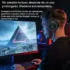 Jugador usando los audífonos gamer con micrófono Yesido EK06 frente a la PC