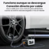 Arrancador de batería para carro Yesido VC13 - conexión directa por cable Arrancador Yesido VC13 inflando una llanta conectado al encendedor del carro con su cable