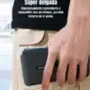 Power bank 10000mAh 2.2A Joyroom T012 motrando en una mano