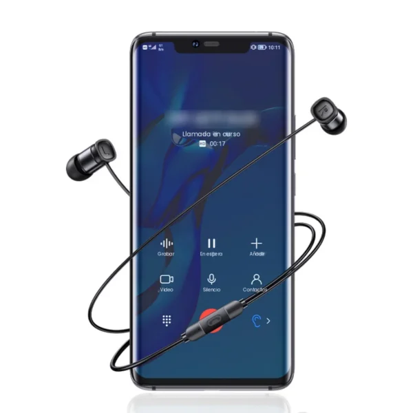 Audífonos tipo C Usams SJ576 con celular Audífonos tipo C Usams SJ576 junto a un celular durante una llamada