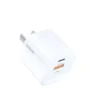 Cargador 33W GaN Toocki blanco compacto con puerto USB-C y USB-A