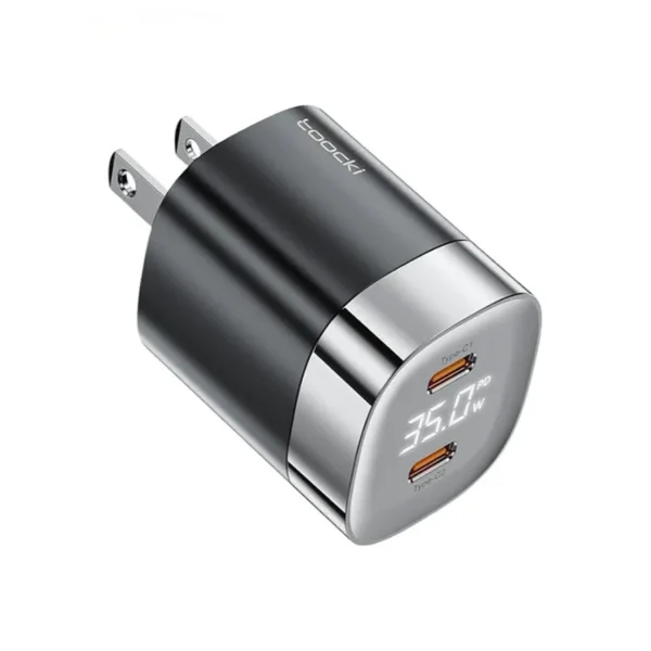 Cargador dual USB C 35W GaN Toocki con pantalla Cargador dual USB C 35W GaN Toocki negro con plateado y pantalla de potencia