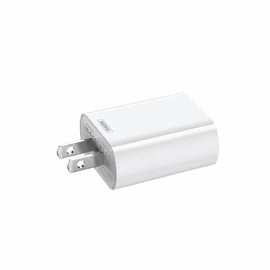 Comprar Remax en Ecuador | Audífonos, Parlantes y Power Banks 3 Cargadores Remax