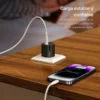 gan-05-carga-estable-1.webp Cargador Toocki GaN 20W entregando carga estable a un smartphone
